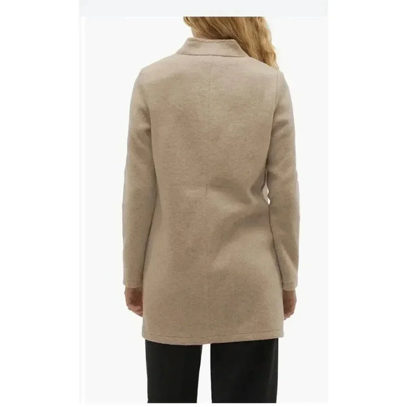 NWT Vera Moda Women’s Plus Size Brushed Katrine Coat Beige Size 18 - Picture 2 of 9